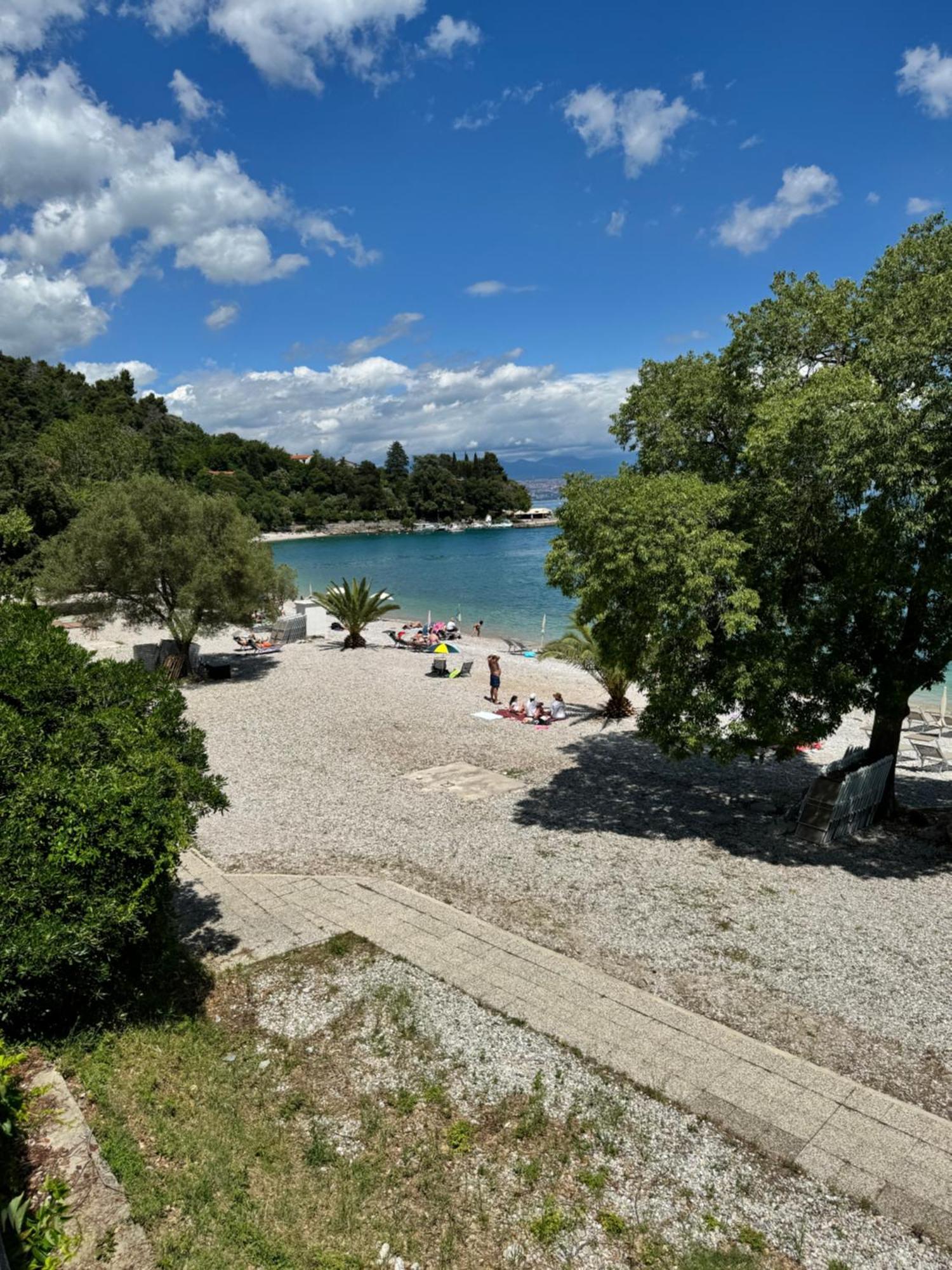 Apartments F&T Moscenicka Draga Bagian luar foto